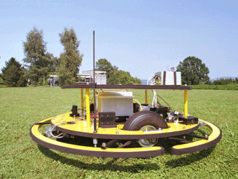 cambot.gif (58076 bytes)